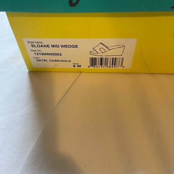 Jack Rogers Sloane Mid Wedge. Size 6 - Picture 2 of 8